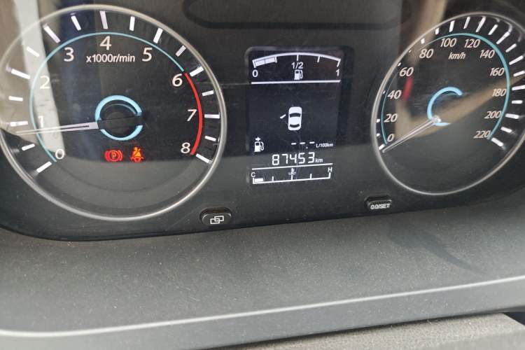 Used FORTHING Joyear S50 2016 1.5L Manual Luxury Model