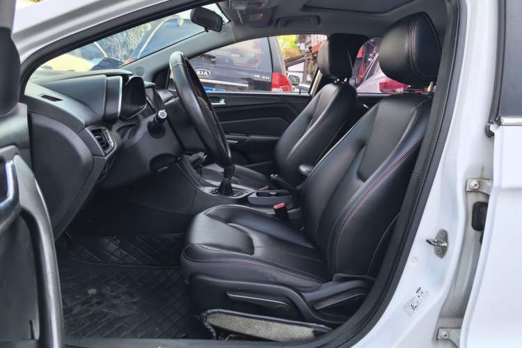 Used Chery Arrizo 5 2016 1.5L Manual Leading Version