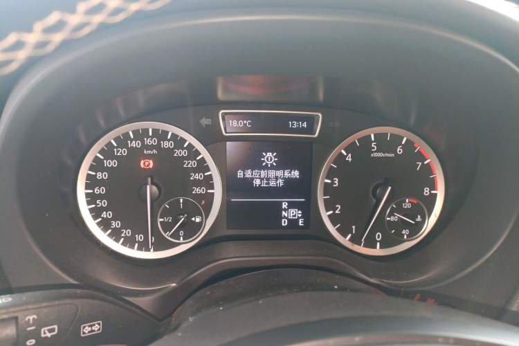 Used Infiniti QX30 2017 2.0T Four-Wheel Drive Sport Edition Instrument Cluster