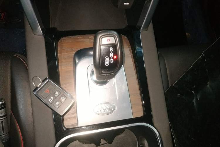 Used Land Rover Discovery Sport 2021 249 PS R-Dynamic SE Performance Tech Edition 5 Seats
