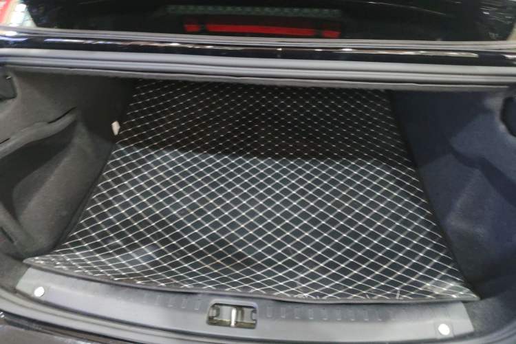 Used Volvo S90 2025 B5 Zhiyuan Luxury Edition
