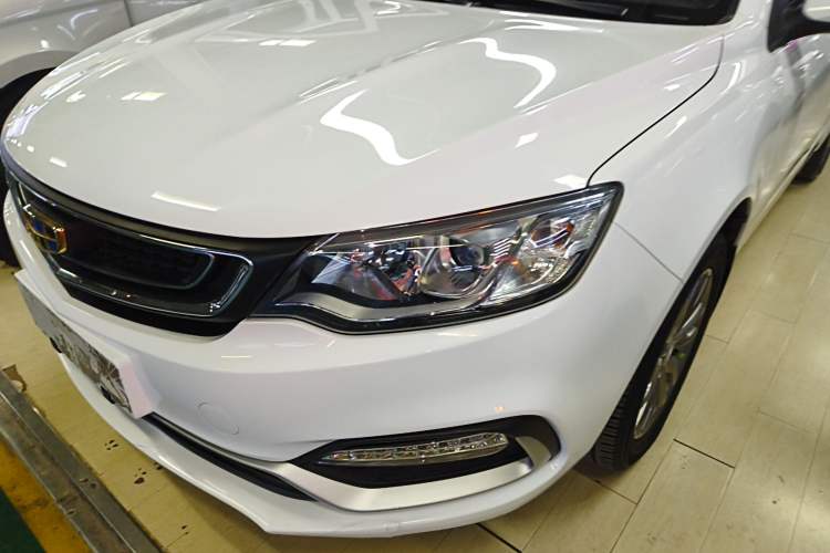 Used Geely Auto Vision 2019 Upgraded Model 1.5L CVT Luxury Version China VI Standard
