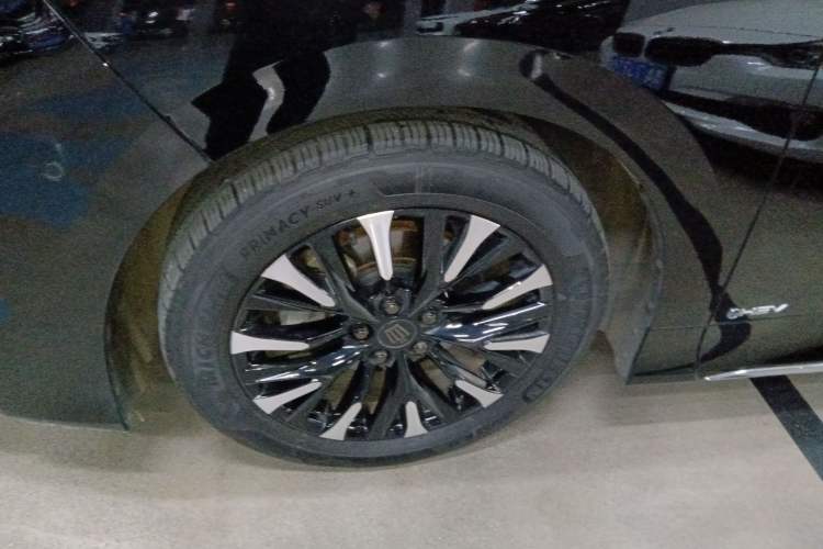 Used Toyota Vellfire 2024 Crown Dual-Engine 2.5L Ultimate Edition
