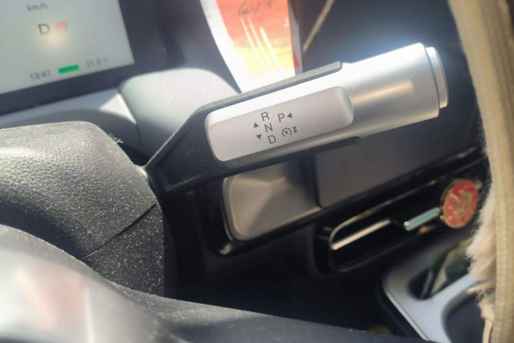 Used AION Y 2025 Plus 510 Zhihao Edition Gear Lever