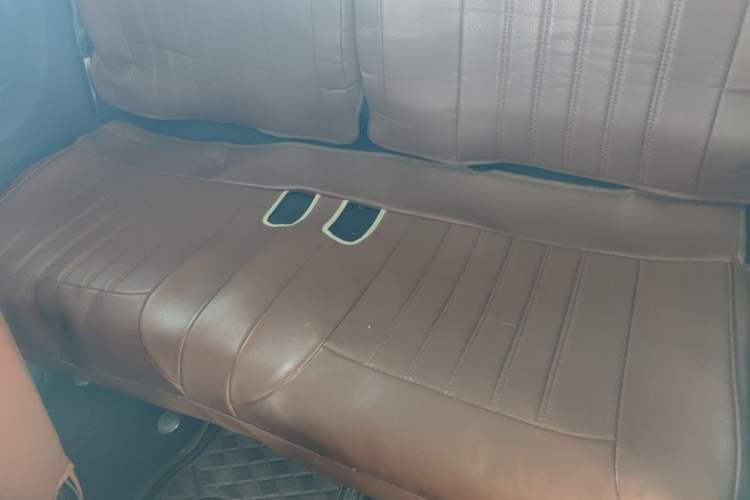 Used Wuling Hongguang MINIEV 2022 Macaron Premium Model – Lithium Ternary Battery Left Rear Seat