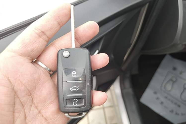 Used Wuling Hongguang S3 2018 1.5T Manual Comfort Model China V Standard
