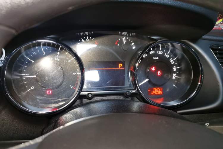 Used Peugeot 3008 2016 1.6THP Automatic Classic Edition
