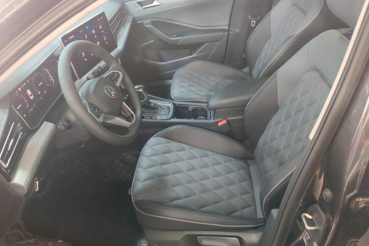 Used Volkswagen Sagitar 2025 300TSI DSG Excellence Edition
