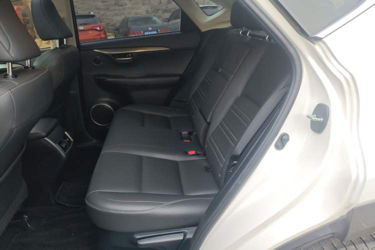 Used Lexus NX 2015 200T All-Wheel-Drive Fēngshàng Edition
