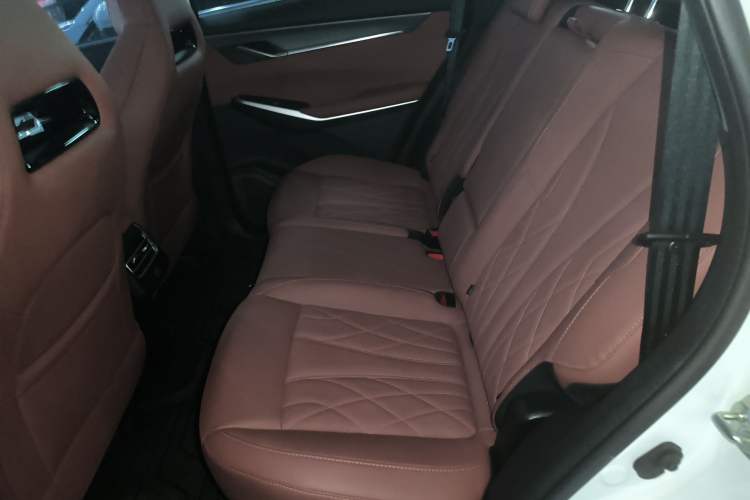 Used CHANGAN CS75 PLUS 2024 3rd Generation Champion Edition 1.5T Intelligent Drive Dynamic Model
