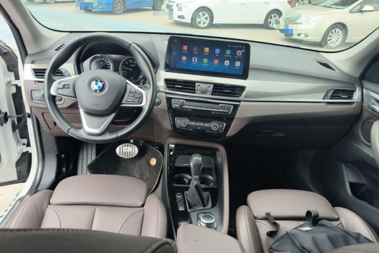 Used BMW X1 2019 xDrive20Li Luxury Model Center Console