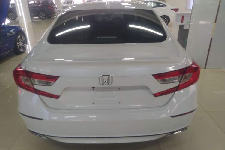 Used Honda Accord 2018 260TURBO Elite Edition China VI Rear