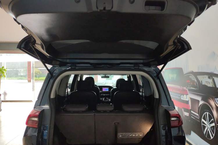 Used GAC Trumpchi M6 2019 270T DCT Luxury Edition (7-seater) China VI Trunk