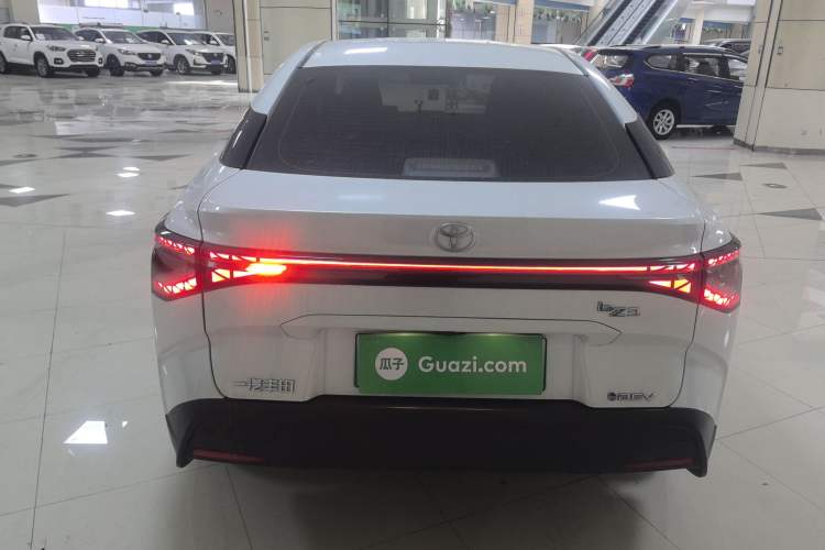 Used Toyota bZ3 2024 517 km Elite PRO