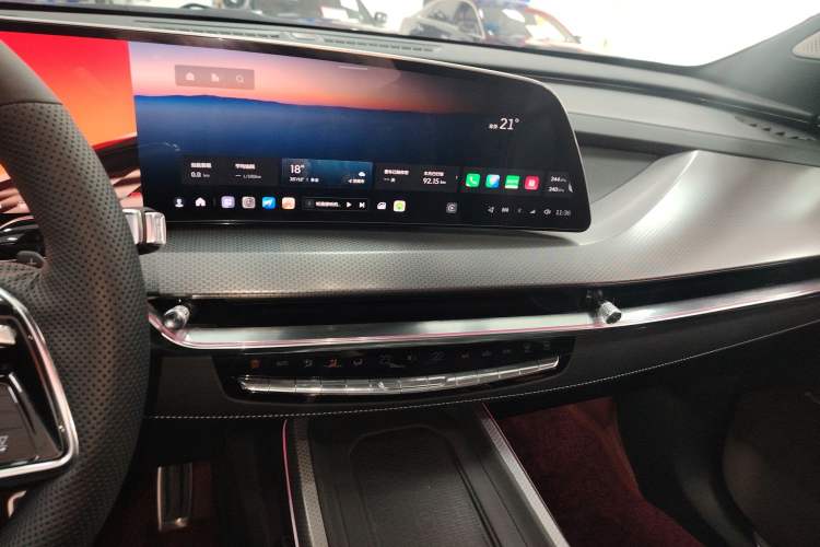 Used Cadillac XT5 2025 2.0T Prestige Version