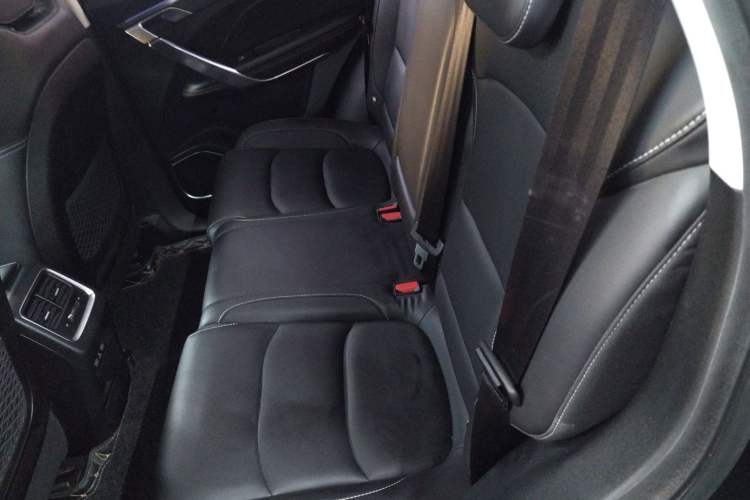 Used Geely Auto Emgrand X7 Sport 2020 1.8TD DCT ZhiZun PRO Left Rear Seat