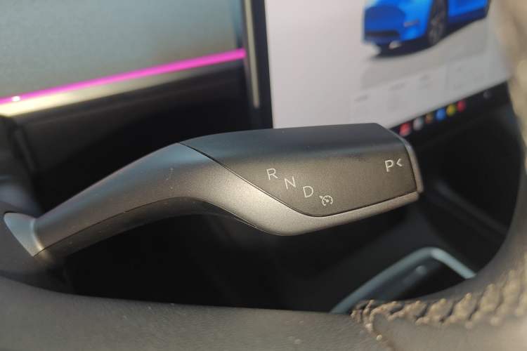 Used Tesla Model Y 2024 Rear-Wheel-Drive Version