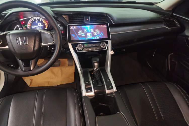 Used Honda Civic 2016 180TURBO CVT Comfort Version