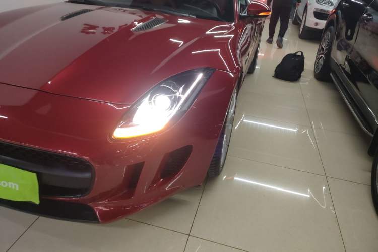 Used Jaguar F-TYPE 2016 3.0 SC Hardtop Version
