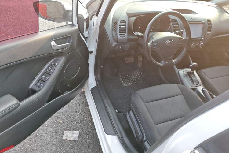 Used Kia K3S 2014 1.6L Automatic GLS