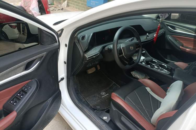 Used CHANGAN Eado 2022 PLUS Blue Whale NE 1.4T GDI DCT Prestige Edition Driver Seat