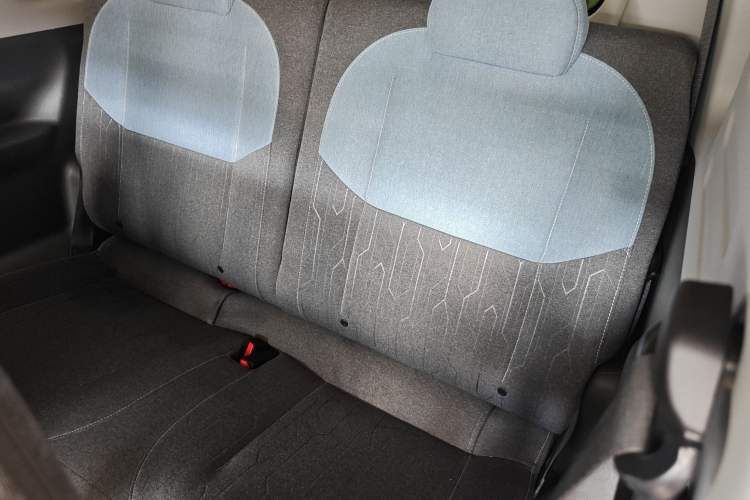 Used Geely Galaxy Panda 2023 Panda Mini 200km Endurance Bear Left Rear Seat