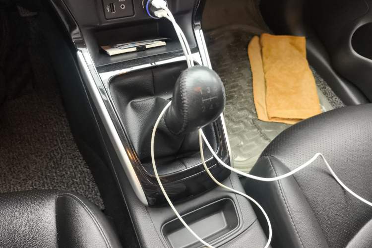 Used Nissan Sylphy 2021 Classic 1.6XL Manual Luxury Edition Gear Lever