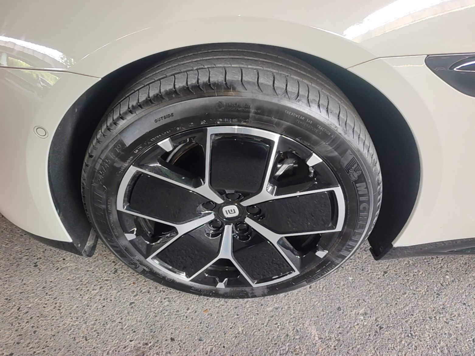 Xiaomi Auto SU7 2024 Rear-Drive Ultra-Long Range Advanced Pro-Level Intelligent Driving Version — снимка 10