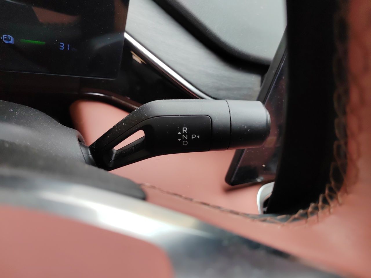 Geely Galaxy L6 2025 EM-i 60km Exploration Edition — снимка 14