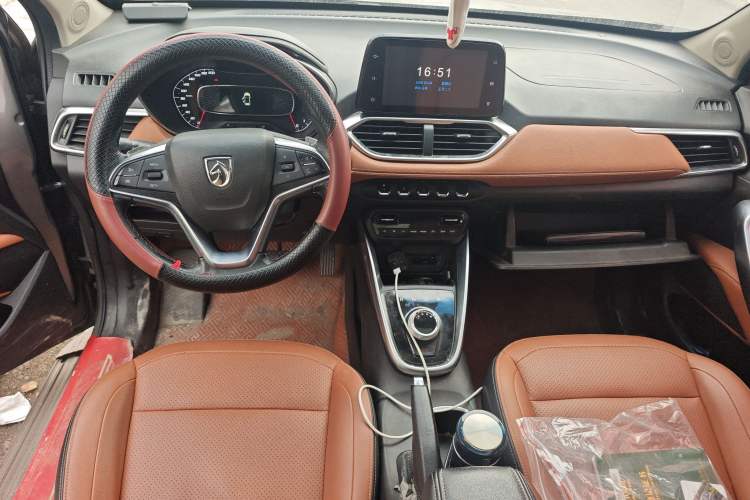 Used Baojun 510 2017 1.5L Automatic Luxury Model
