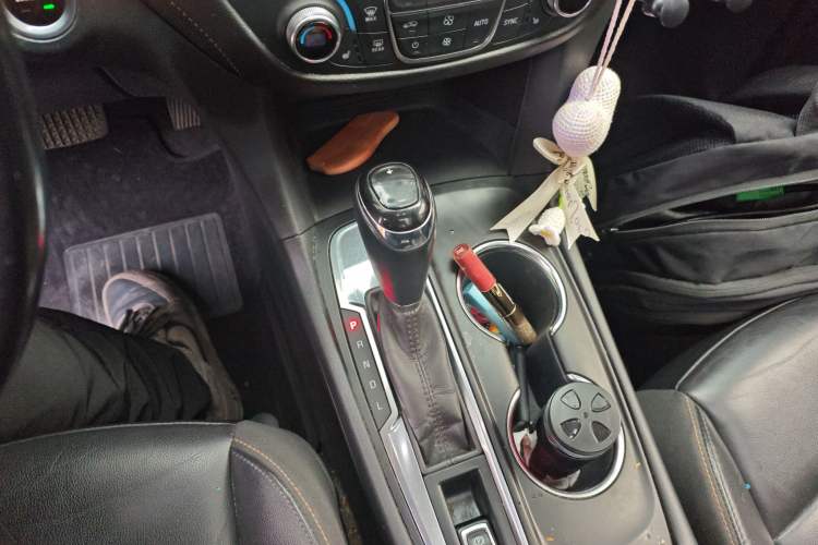 Used Chevrolet Equinox 2019 535T Automatic YuJie Edition China VI