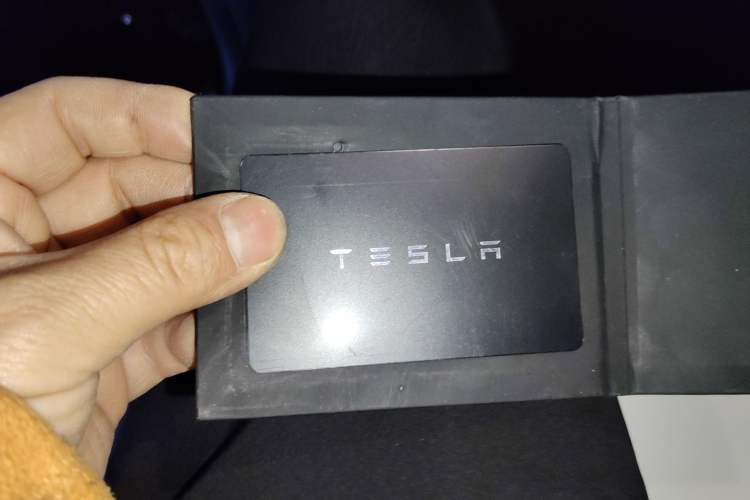 Used Tesla Model Y 2021 Standard Range Rear-Wheel Drive Version Interior 1