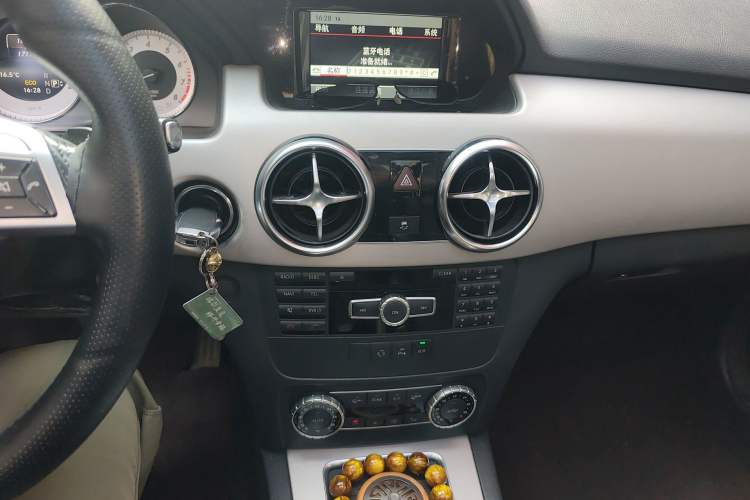 Used Mercedes-Benz GLK-Class 2014 GLK 200 Standard Model