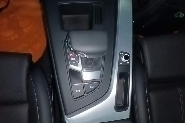 Used Audi A4L 2024 40 TFSI Fashion Dynamic Model