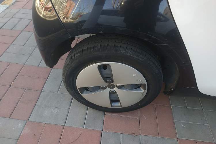 Used ORA Black Cat 2021 301 km Basic Version