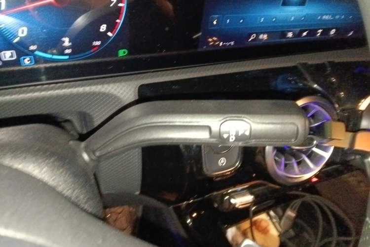 Used Mercedes-Benz A-Class 2022 Restyled A 200 L Sport Sedan Fashion Version
