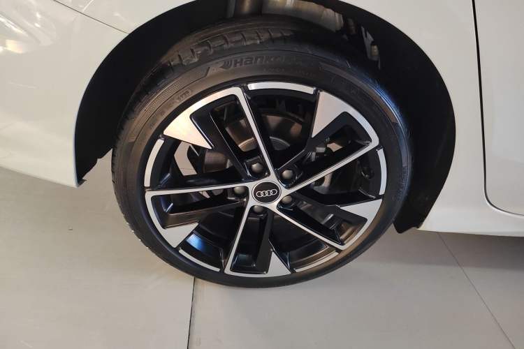 Used Audi A3 2023 Restyled A3L Limousine 35 TFSI Luxury Prestige Edition
