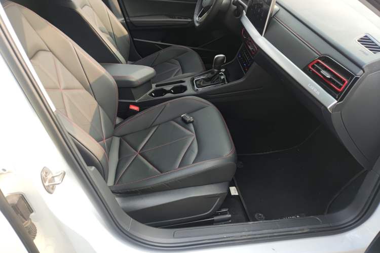 Used Volkswagen Lavida 2024 300TSI DSG Starry Sky Leading Edition