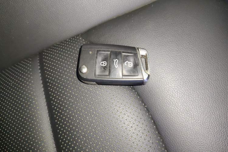 Used Volkswagen Tharu 2020 280TSI Two-Wheel-Drive Flagship Version China VI Vehicle Key