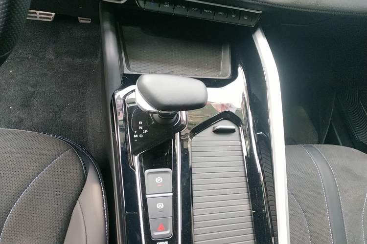 Used Geely Auto Preface 2025 Dongfang Yao 2.0TD Lanxing Edition