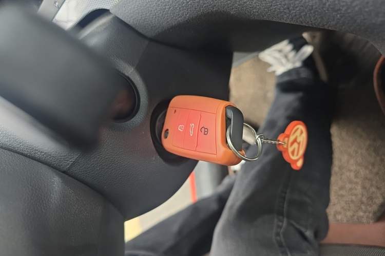 Used Volkswagen Golf Sportsvan 2016 230TSI Automatic Trend Edition
