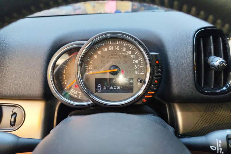 Used MINI Countryman 2017 1.5T COOPER ALL4 Traveler