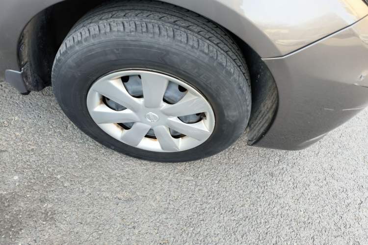 Used Nissan Sunny 2015 1.5XE Manual Comfort Edition