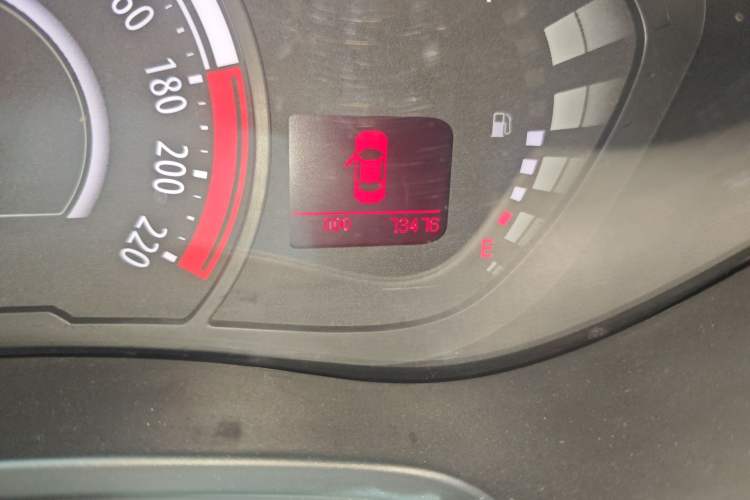 Used GAC Trumpchi GA3S Vision 2014 1.6L Manual Elite Edition Odometer Close Up