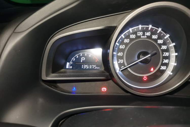 Used Mazda CX-4 2016 2.0L Automatic 2WD Blue Sky Dynamic Edition
