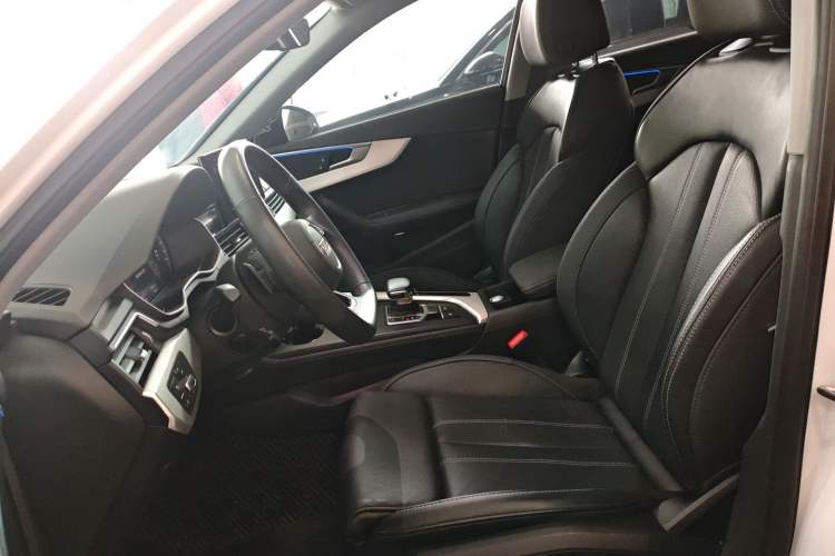 Used Audi A4L 2022 40 TFSI Luxury Dynamic Model Left Front Seat