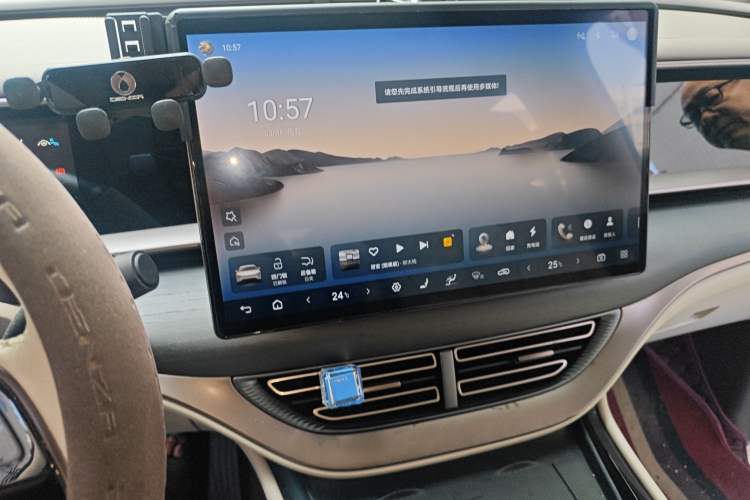 Used Denza D9 2022 DM-i 970 Four-Wheel Drive Flagship Model
