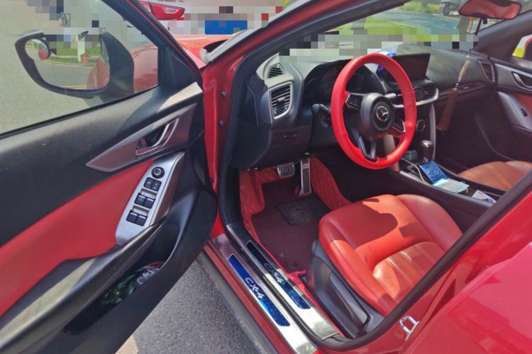 Used Mazda CX-4 2018 2.0L Automatic Two-Wheel Drive Blue Sky Dynamic Version China V Standard
