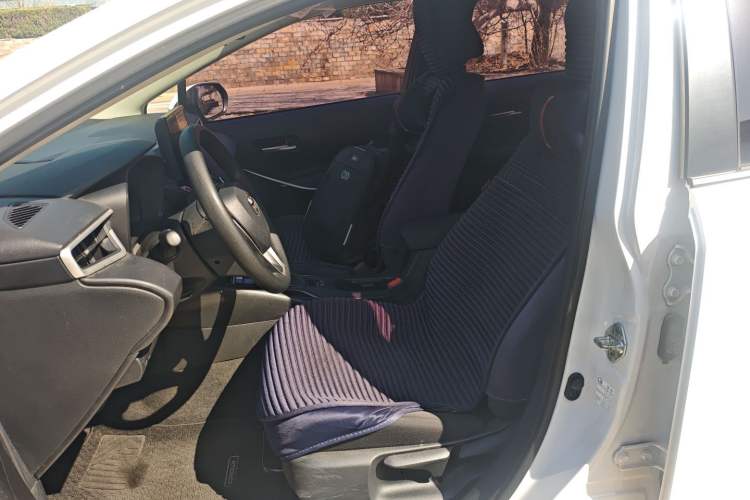 Used Toyota Corolla 2021 Dual-Engine 1.8L E-CVT Pioneer Edition
