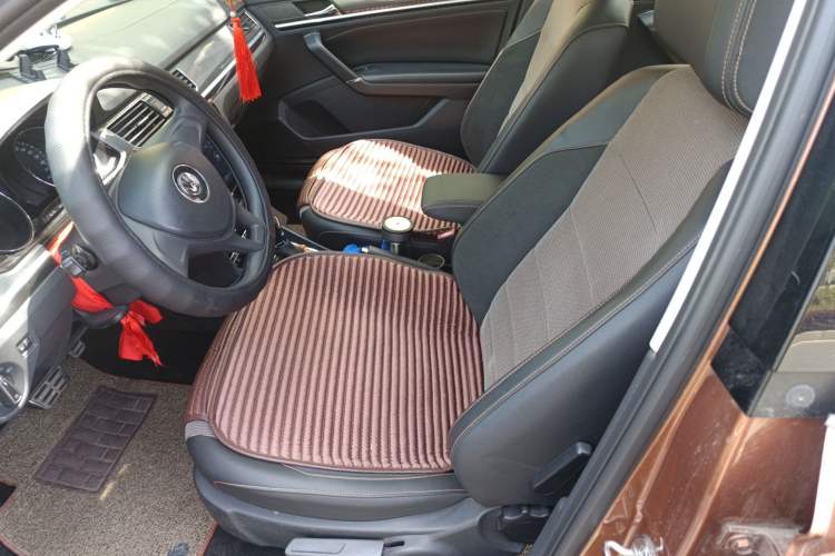 Used Volkswagen C-TREK 2017 230TSI DSG Comfort Version